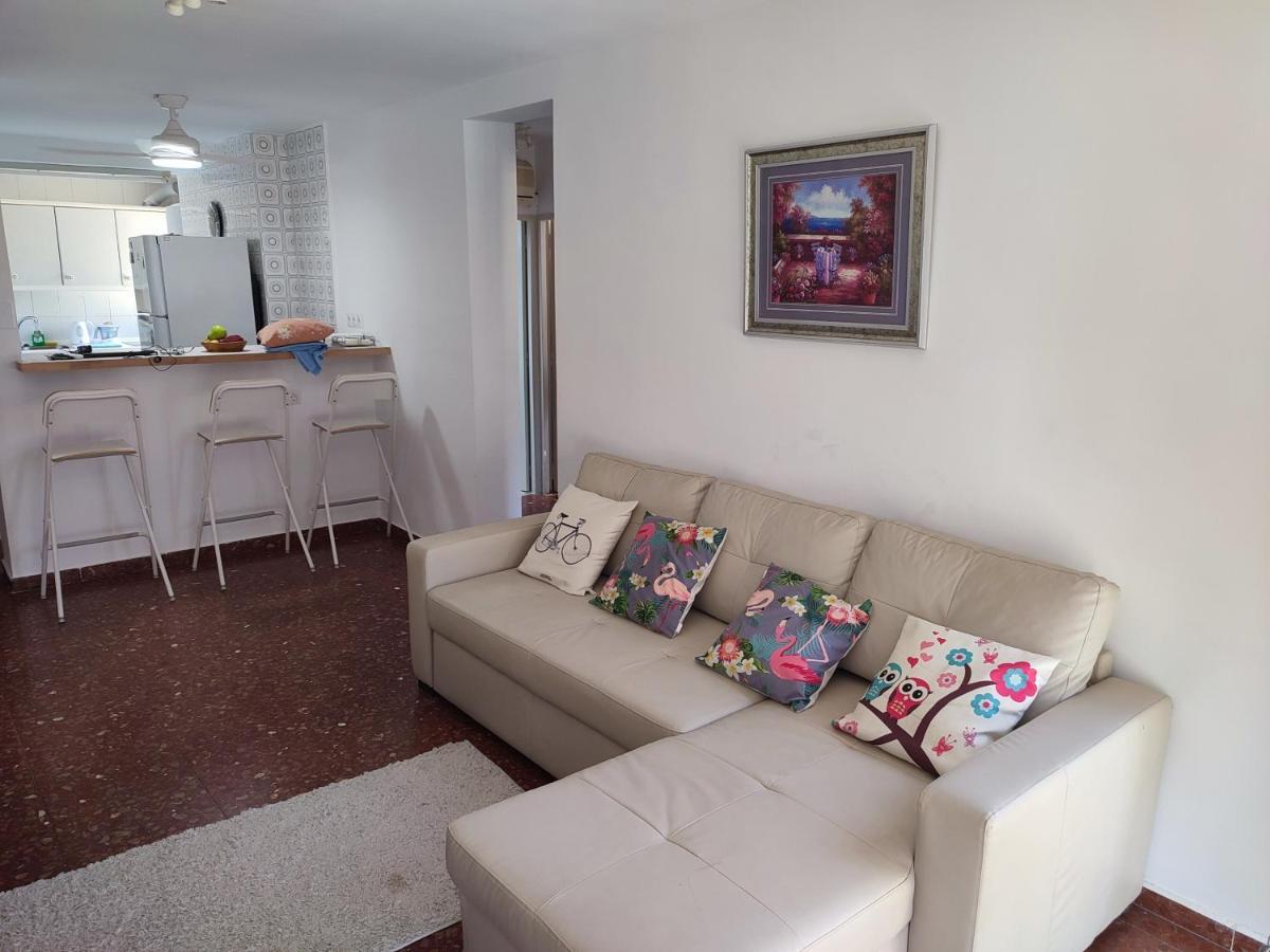Rooms By Sea Malaga Bagian luar foto