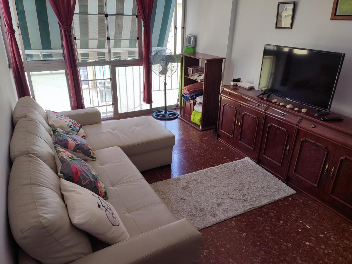 Rooms By Sea Malaga Bagian luar foto
